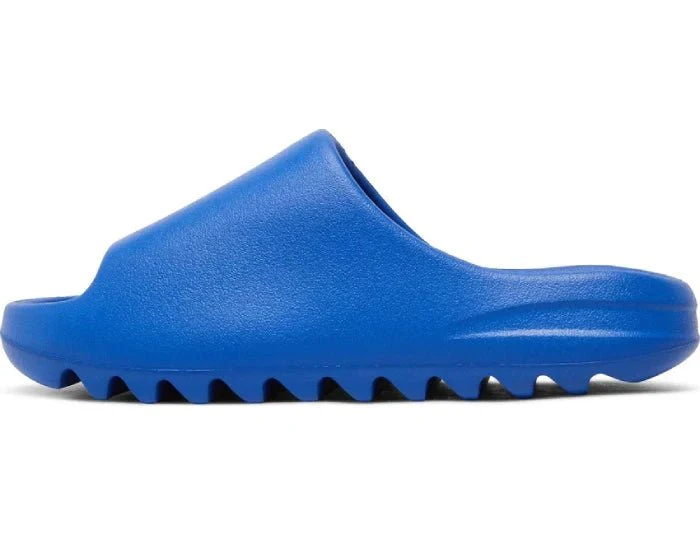Adidas Yeezy Slides 'Azure' - Image 2