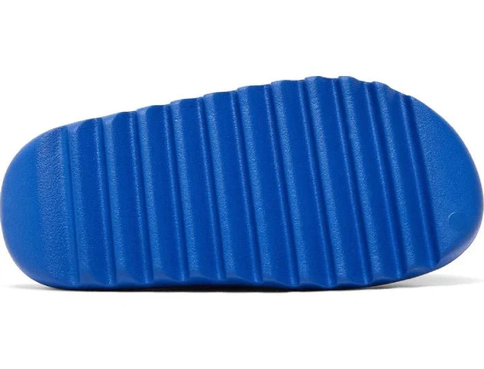 Adidas Yeezy Slides 'Azure' - Image 5