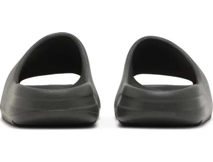 Adidas Yeezy Slides 'Dark Onyx' - Image 3