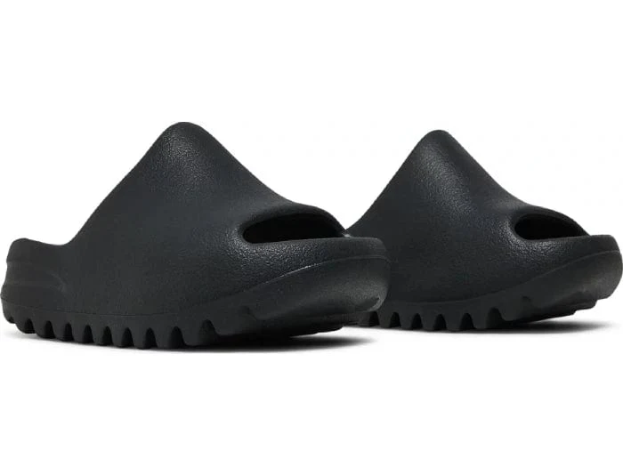 Adidas Yeezy Slides Kids 'Onyx' - Image 3