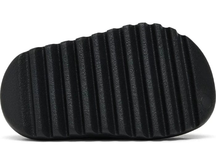Adidas Yeezy Slides Kids 'Onyx' - Image 4