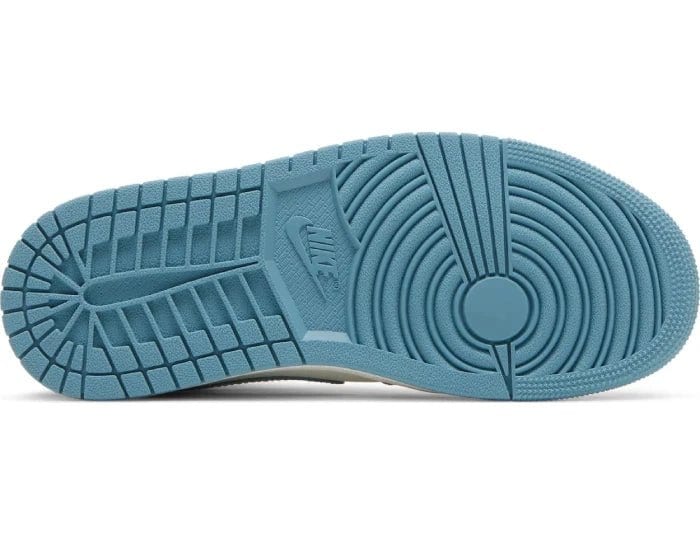 Nike Air Jordan 1 Mid 'UNC' Women's (2022) - Image 5