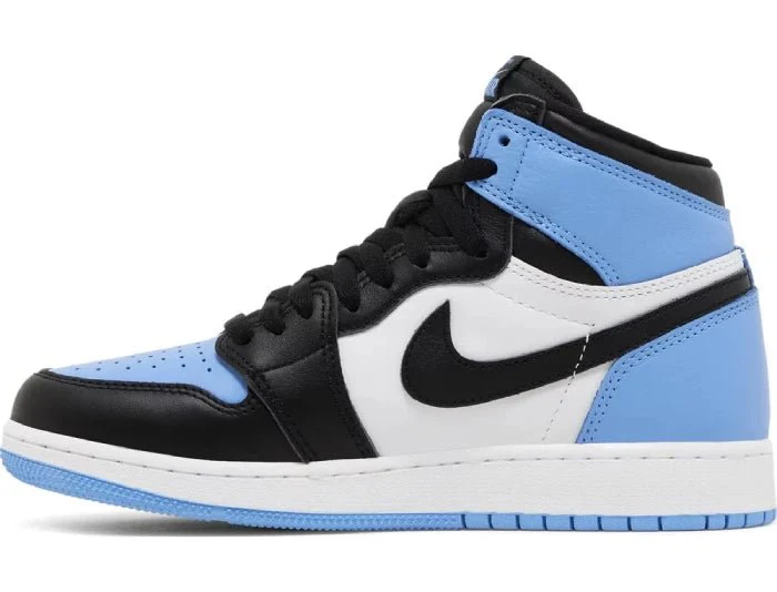 Nike Air Jordan 1 Retro High OG 'UNC Toe' Women's (GS) - Image 2