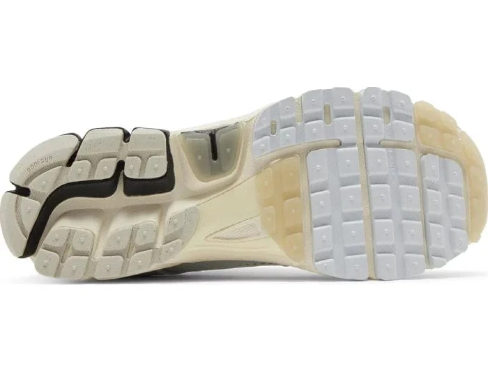 Nike Air Zoom Vomero 5 'Supersonic' - Image 4
