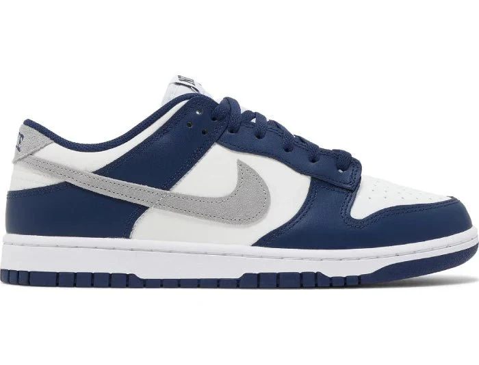Nike Dunk Low 'Midnight Navy'