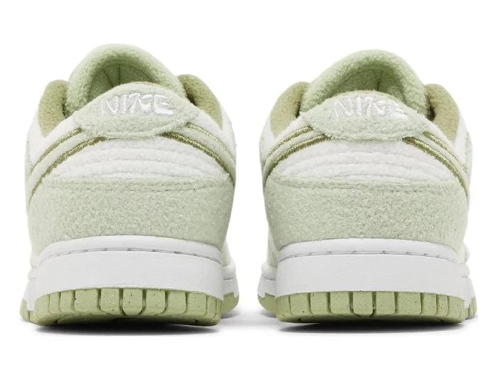 Nike Dunk Low SE 'Honeydew Fleece' Women's - Image 3